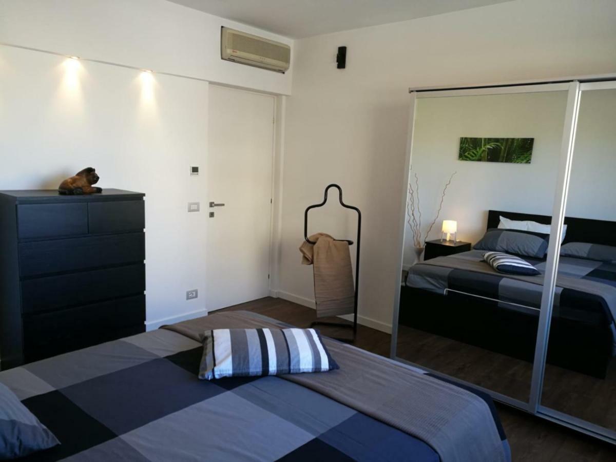 Mare 3 Apartment Ventimiglia Bagian luar foto